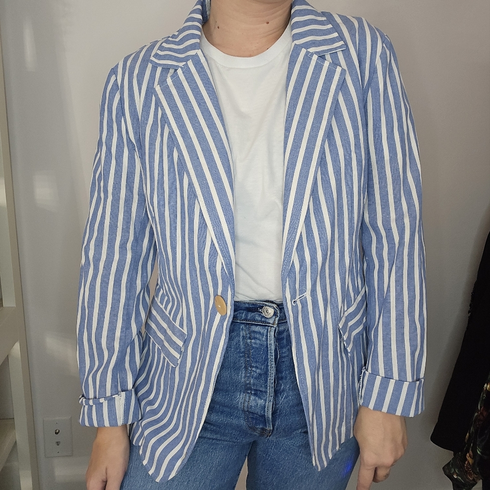 Lulus Blazer - Picture 2 of 7